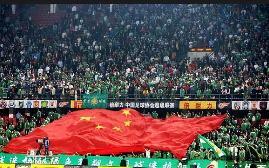 乐鱼体育:中国男足最新阵容“史上最弱”？球迷：输球是必然的！的简单介绍
